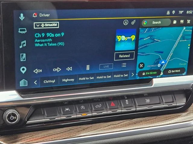 Used 2025 Gray Chevrolet LT image 26