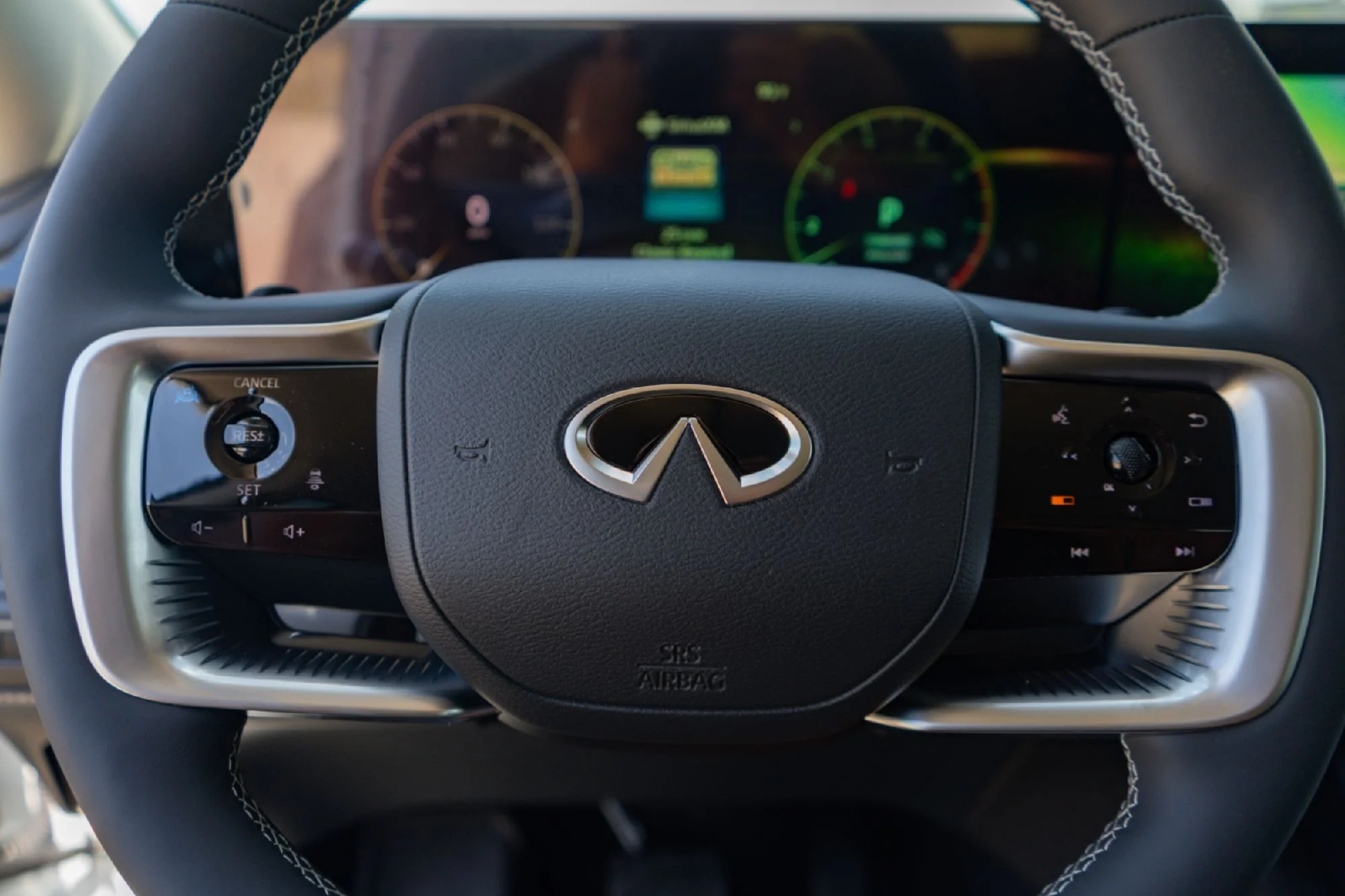 New 2027 RADIANT WHITE INFINITI Pure 2WD image 11