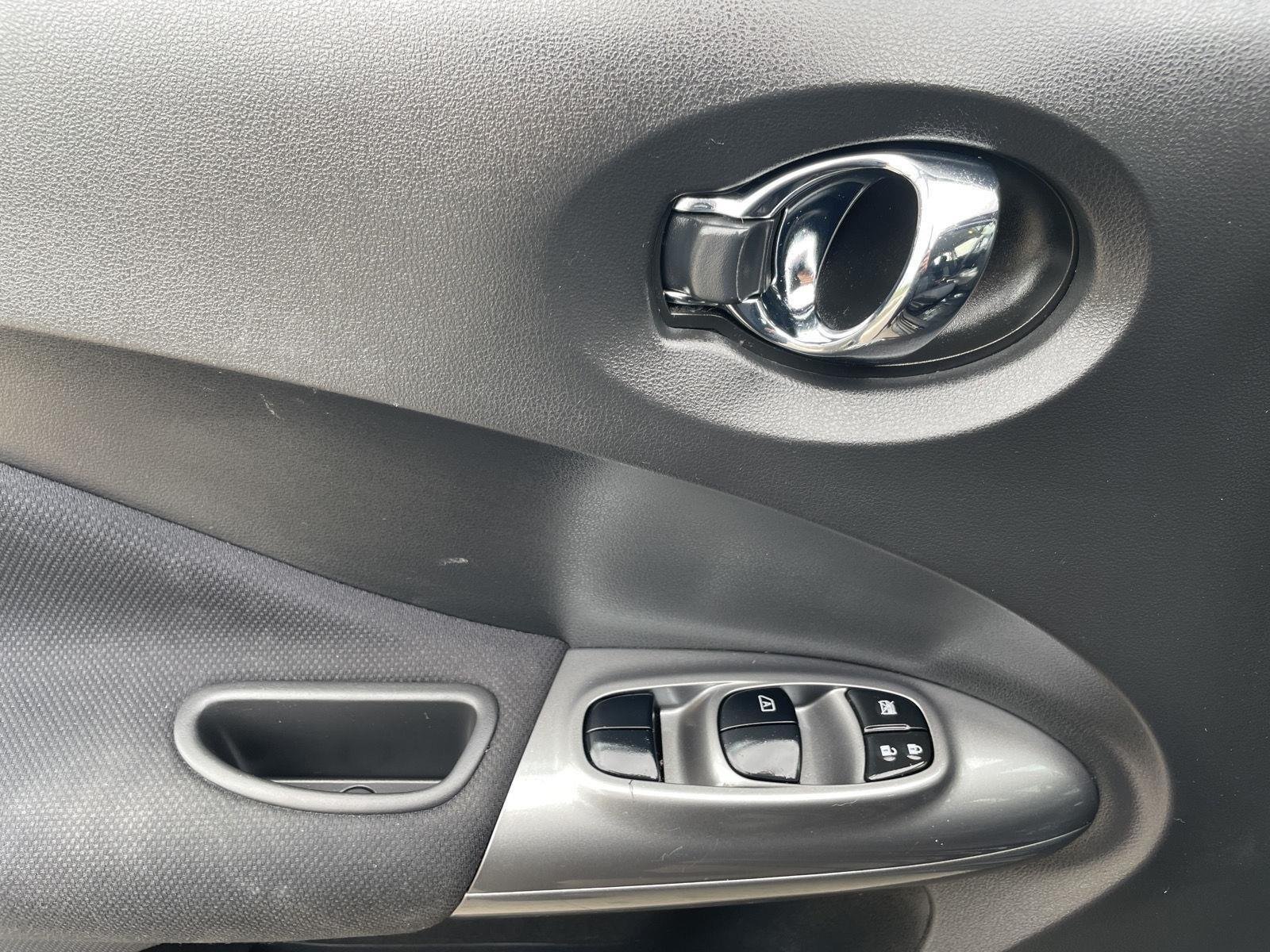 Used 2015 Bordeaux Black Nissan S image 14