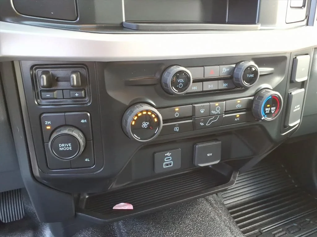 2026 Ford F-250 Super Duty XLT - Photo 17
