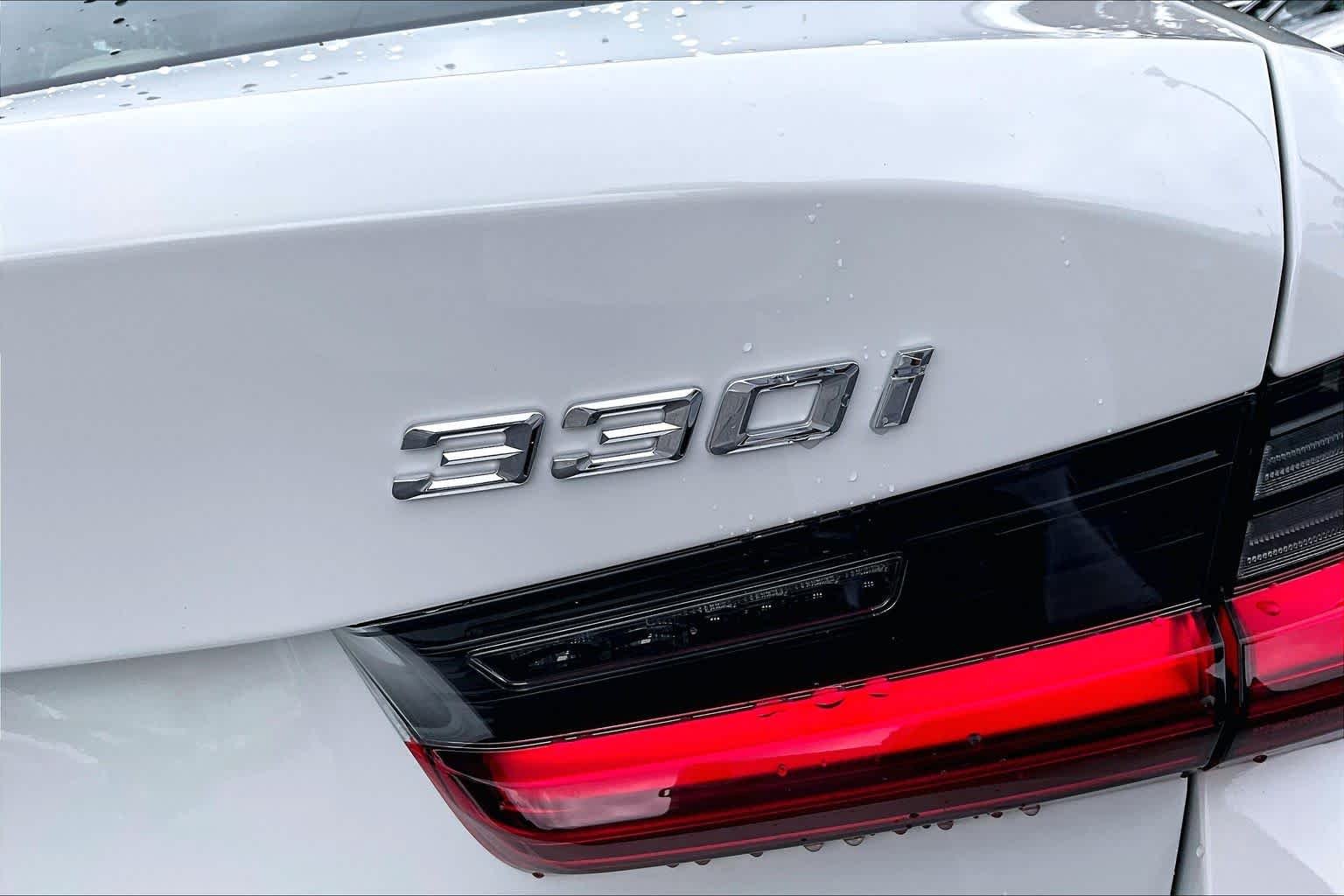 New 2026 Alpine White BMW 330i NA xDrive image 15