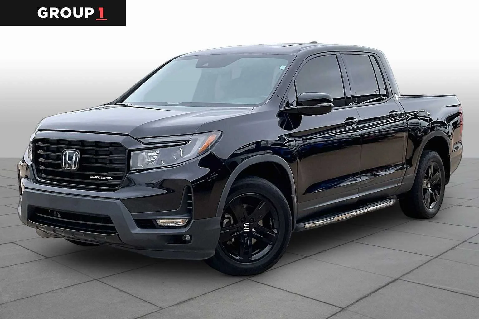 2021 Honda Ridgeline Black Edition's photo