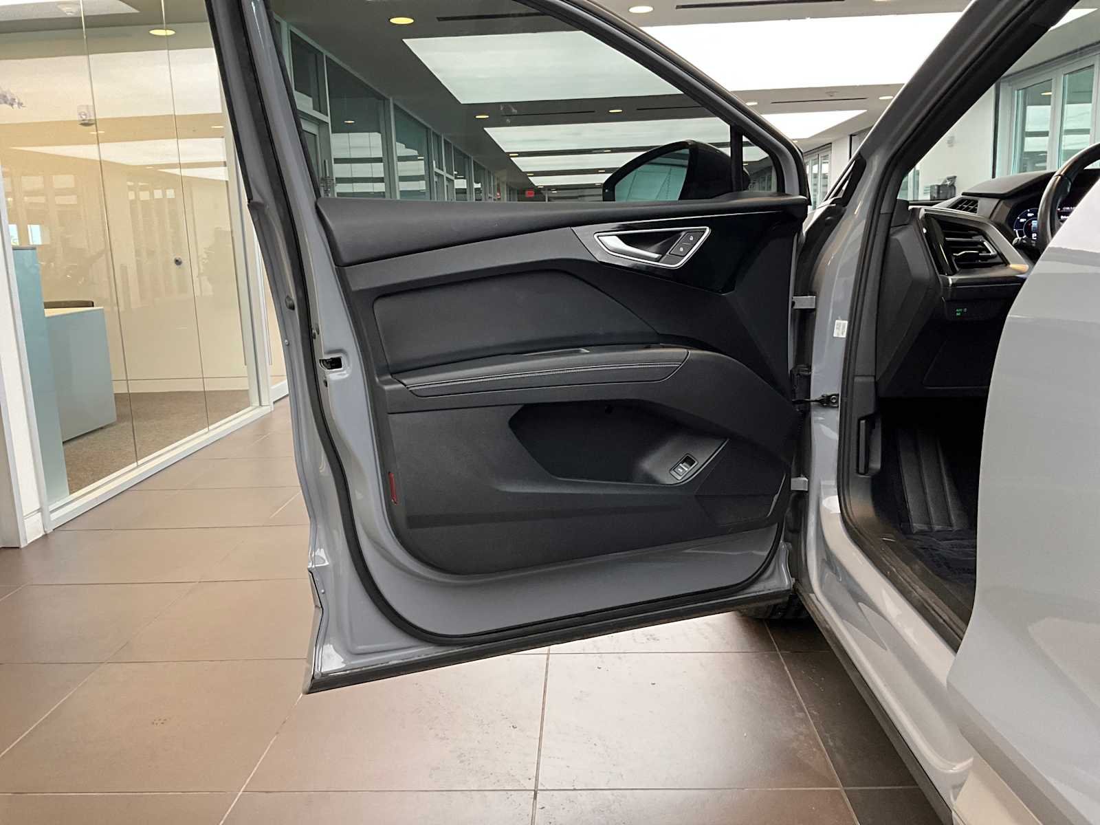 Used 2024 Pebble Gray Audi Premium image 34