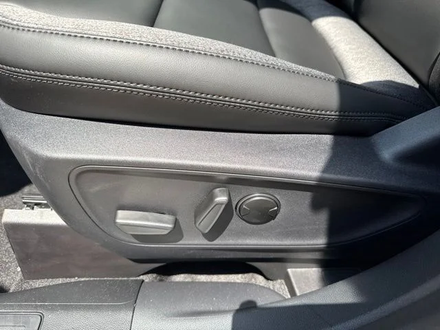 New 2026 Ruby Red Metallic Tinted Clearcoat Ford Big Bend® image 15