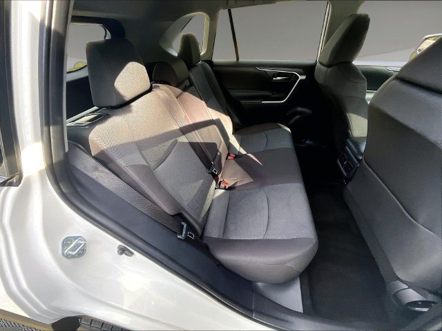 Used 2025 White Toyota XLE image 22