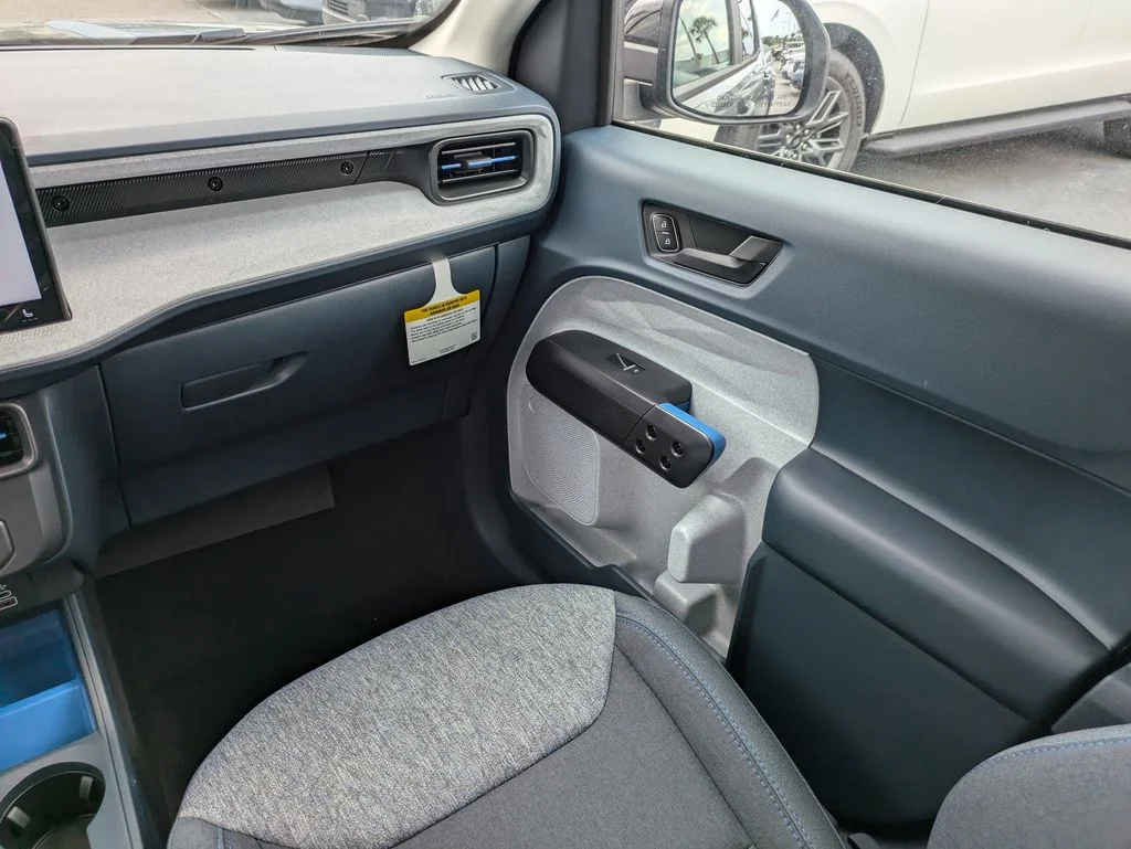 New 2026 Carbonized Gray Metallic Ford XLT image 16