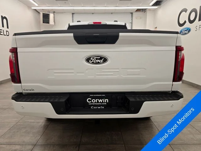New 2026 Oxford White Ford XLT image 4