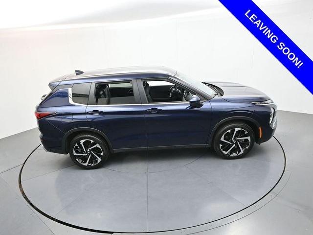 Used 2024  Mitsubishi SE image 42