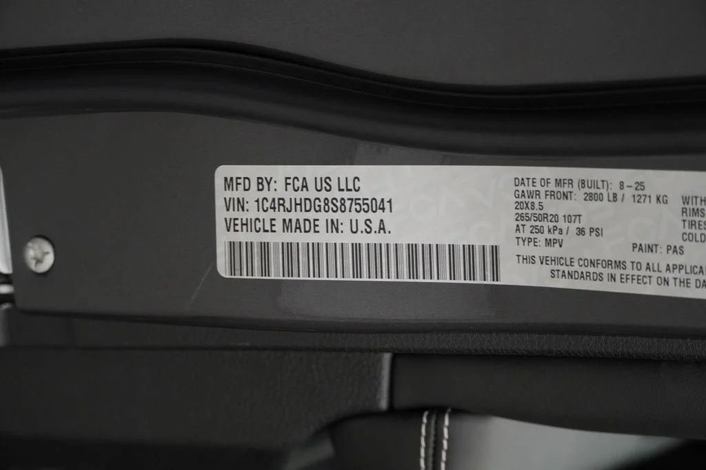 Used 2025 Gray Jeep Overland image 54
