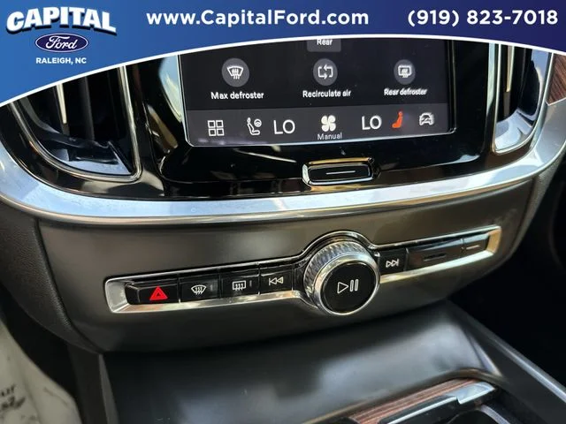 Used 2024 Blue Volvo Ultimate image 30