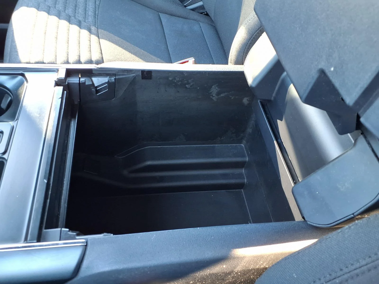 Used 2023 Area 51 Blue Ford XL image 24