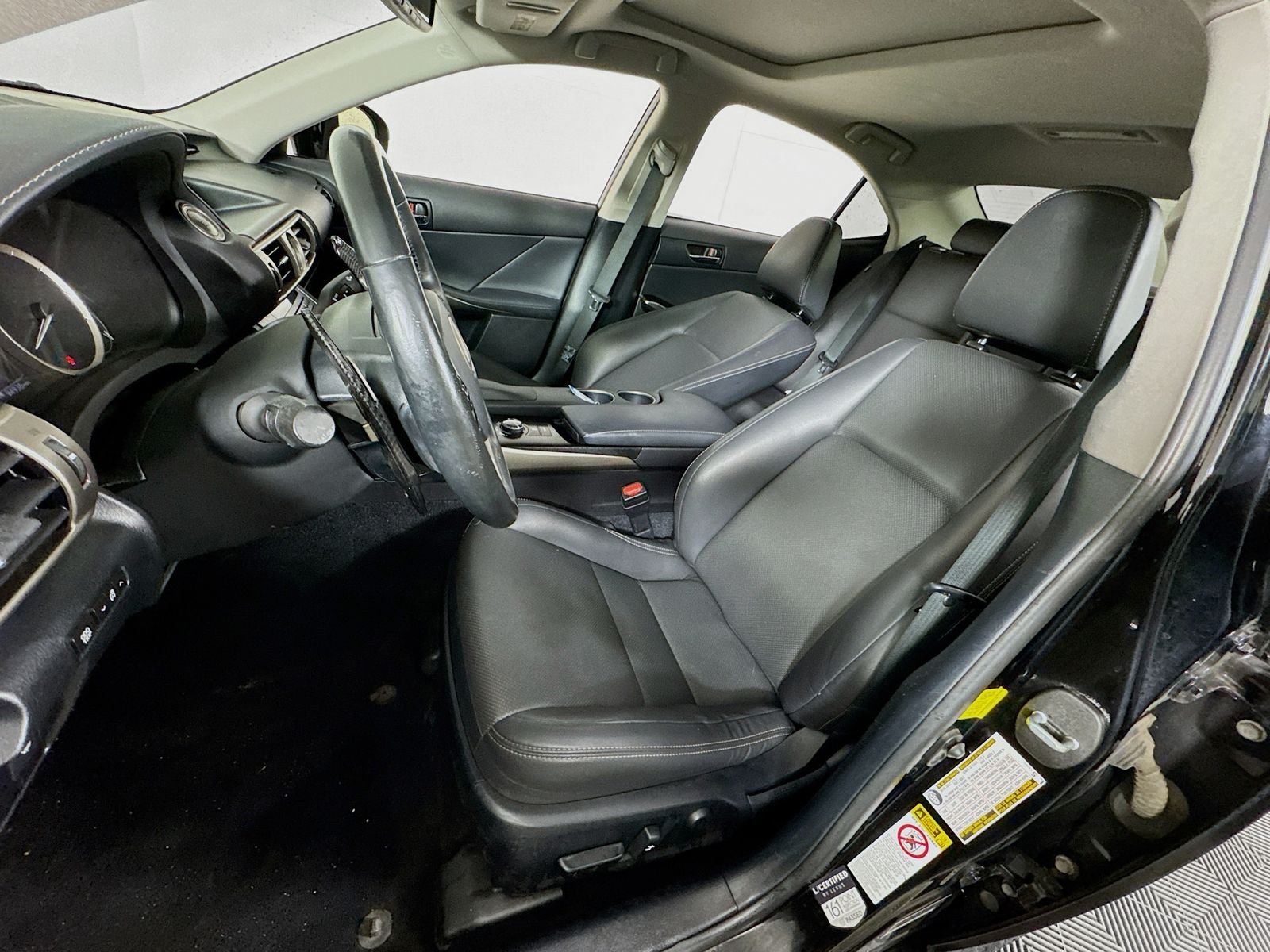 Used 2014 Obsidian Lexus 350 image 12