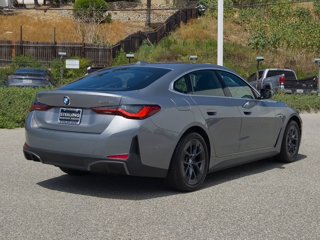 New 2026 Skyscraper Grey Metallic BMW eDrive40 image 18