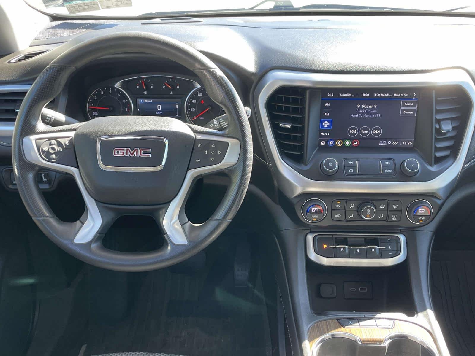 Used 2023 Summit White GMC SLE image 2