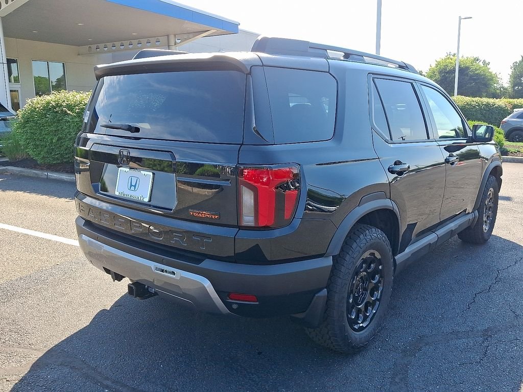 New 2026 Crystal Black Pearl Honda TrailSport Blackout Elite image 4