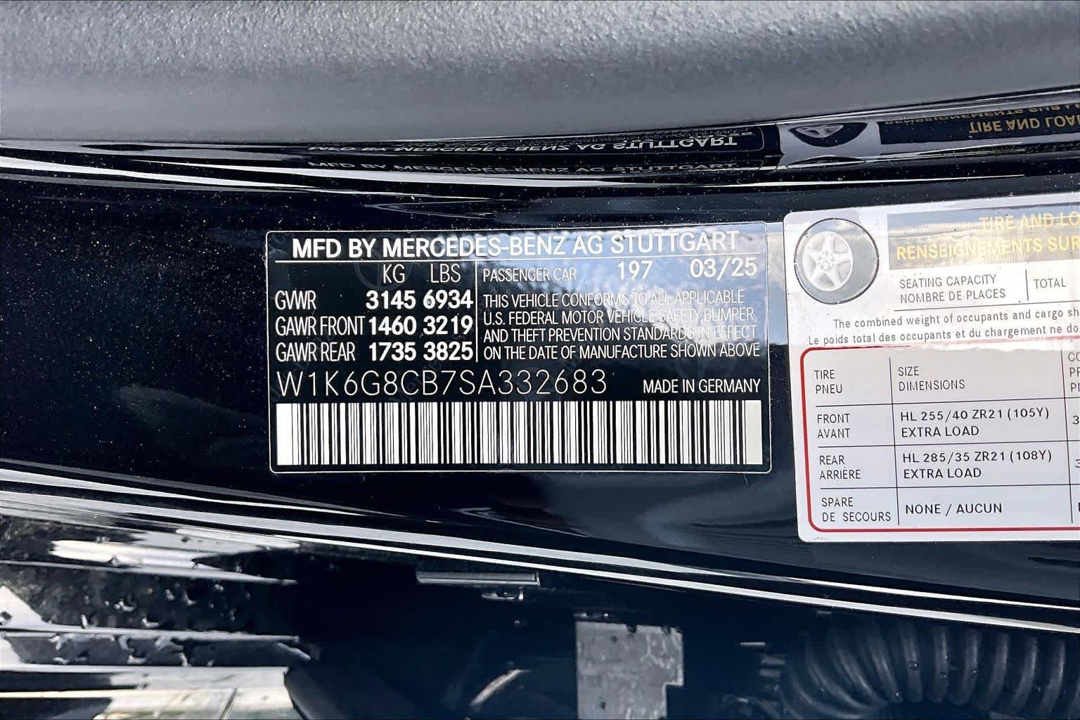 Used 2025 Obsidian Black Metallic Mercedes-Benz AMG® S 63 E image 32