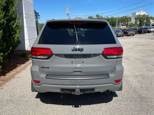 Used 2022 Sting-Gray Clearcoat Jeep Laredo X image 7