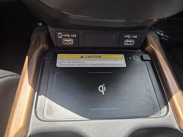 Used 2021 Platinum White Pearl Honda Touring image 18