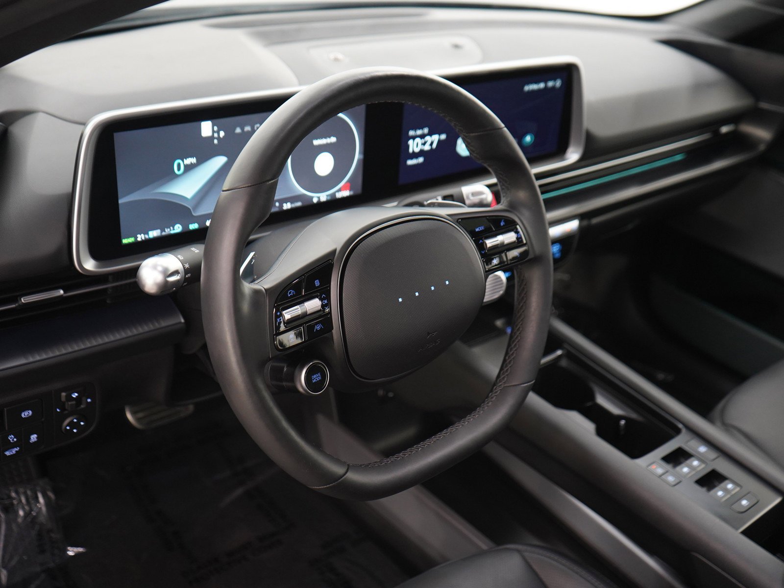 Certified Used 2023 Digital Green Hyundai Limited AWD image 19