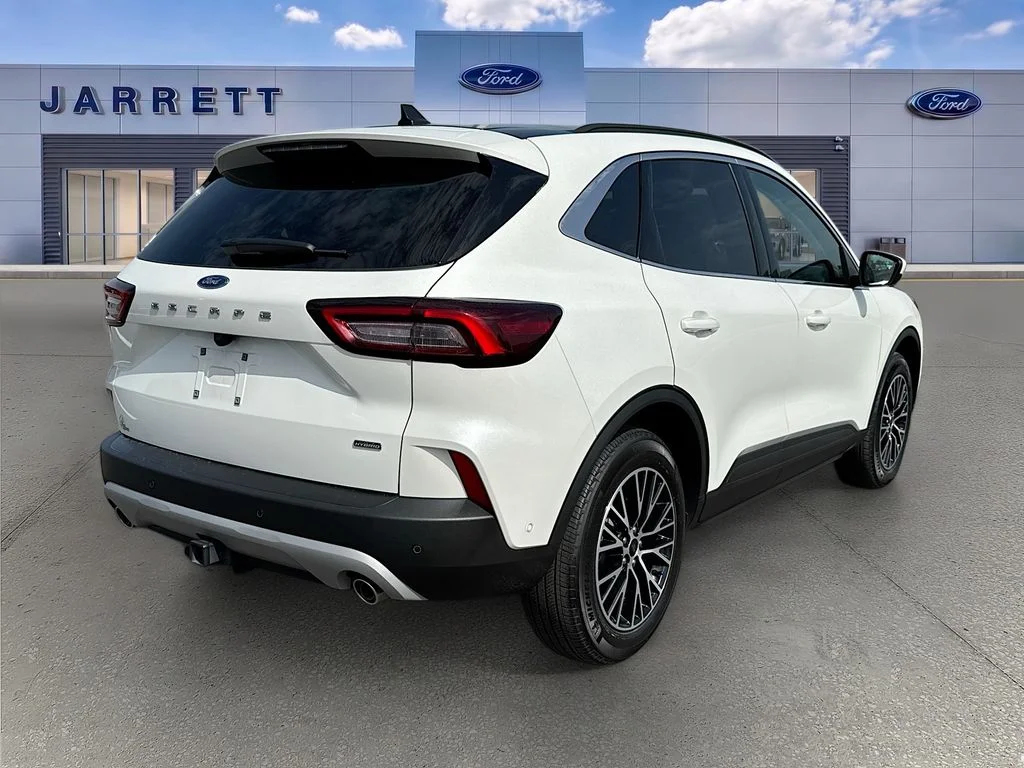 Used 2024 White Ford Base image 4