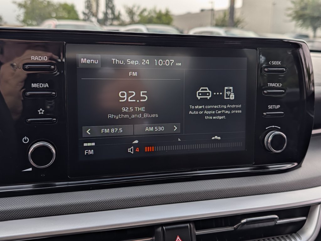 2021 Kia K5 LXS - Photo 19