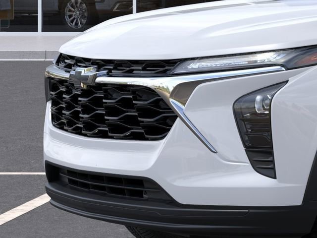 New 2026 Summit White Chevrolet LS image 17