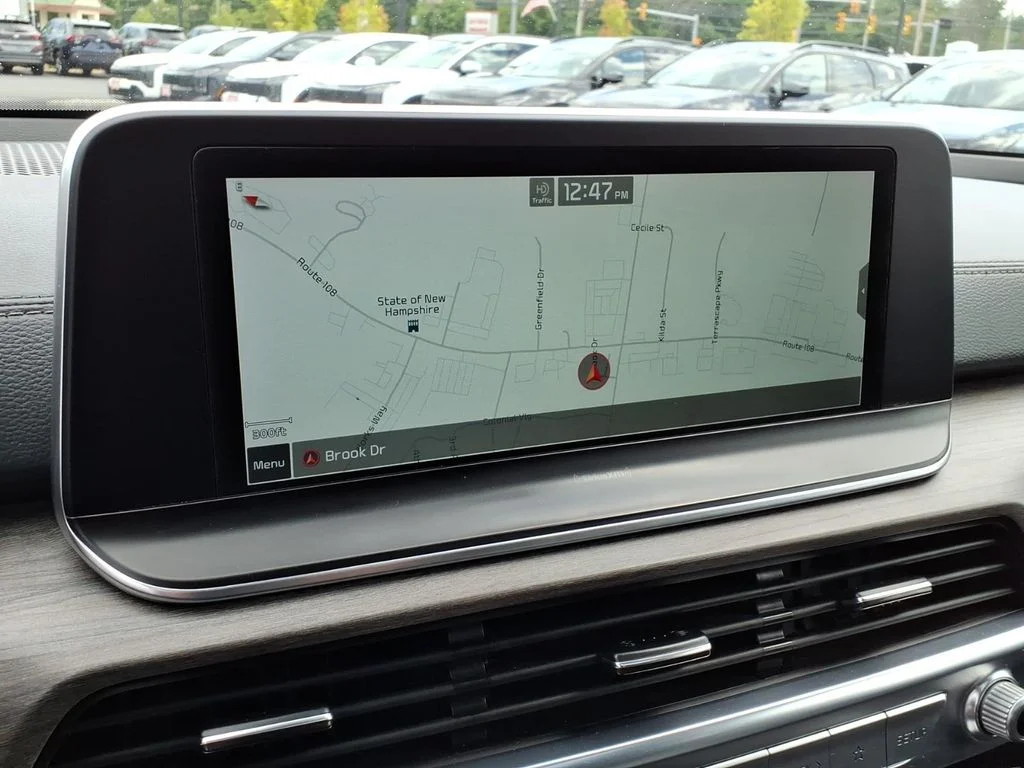 Certified Used 2022 Gray Kia EX image 24