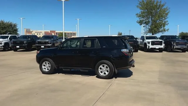 Used 2018 Toyota 4Runner SR5 with VIN JTEZU5JRXJ5173417 for sale in Waxahachie, TX