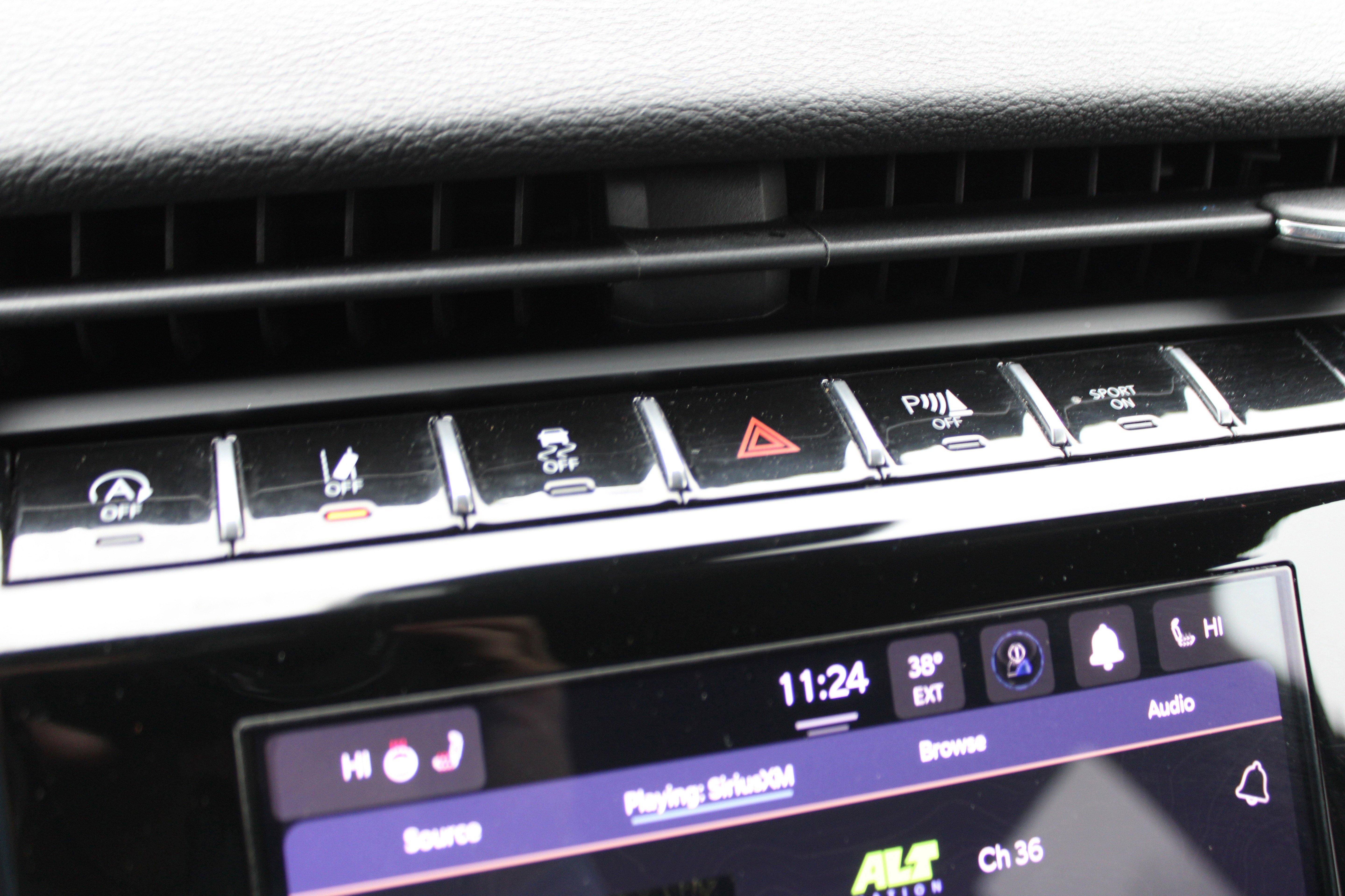 2024 Jeep Grand Cherokee L Altitude - Photo 37