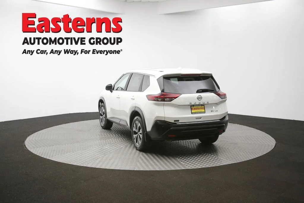 Used 2023 White Nissan SV image 67