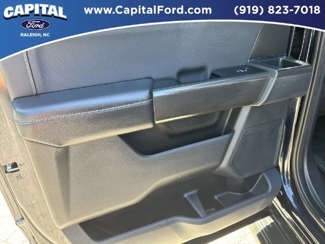 Used 2024 Blue Ford XLT image 17