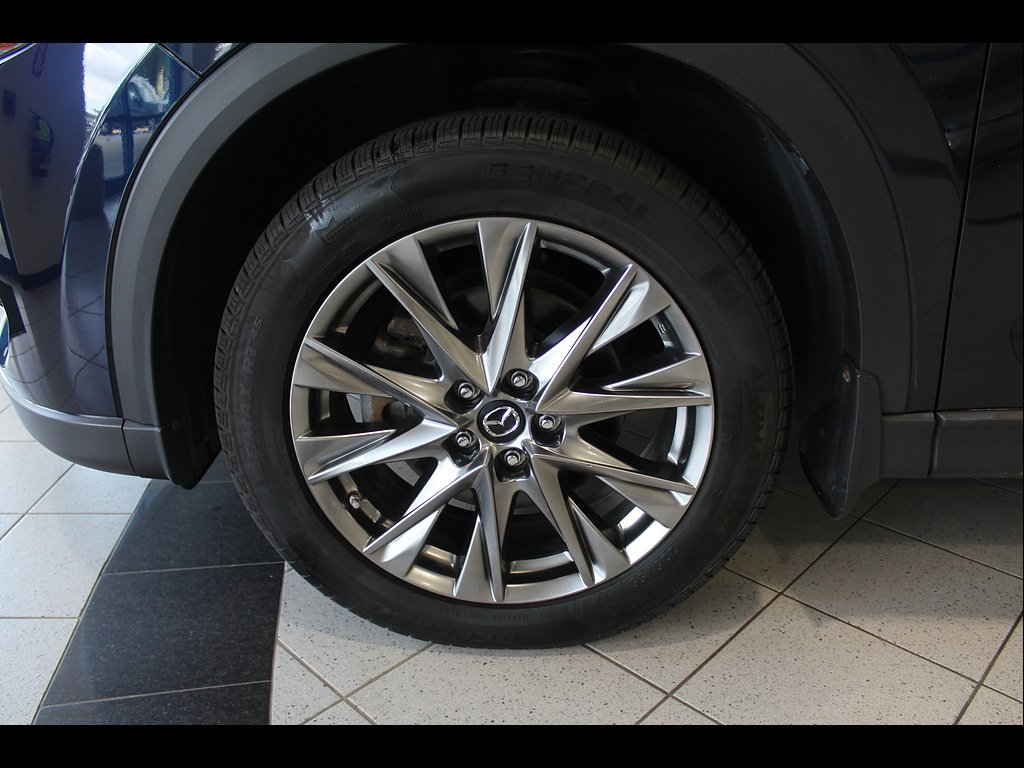 Used 2019 Deep Crystal Blue Mica Mazda Signature image 9