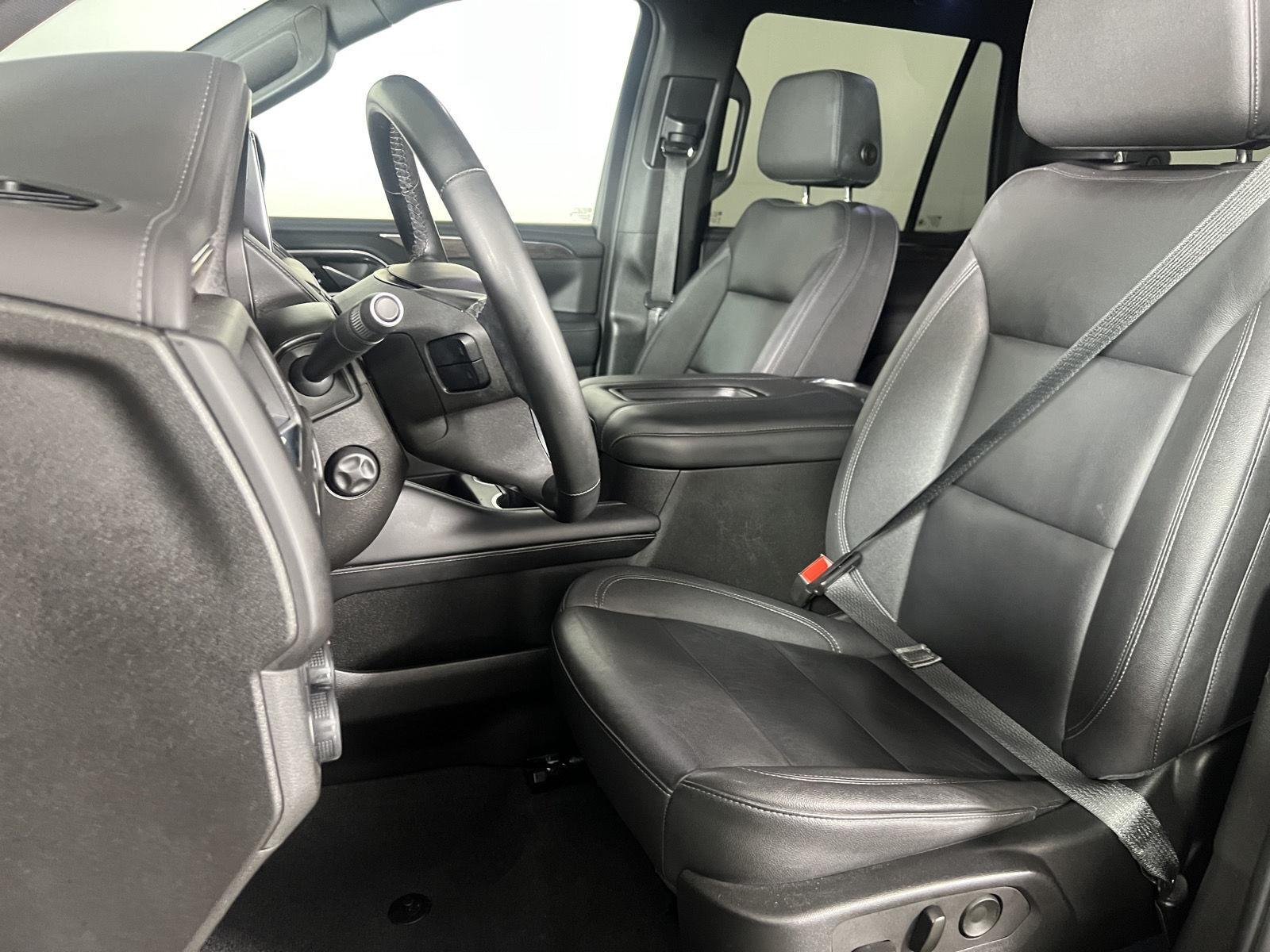 Used 2023 Black Chevrolet Z71 image 20
