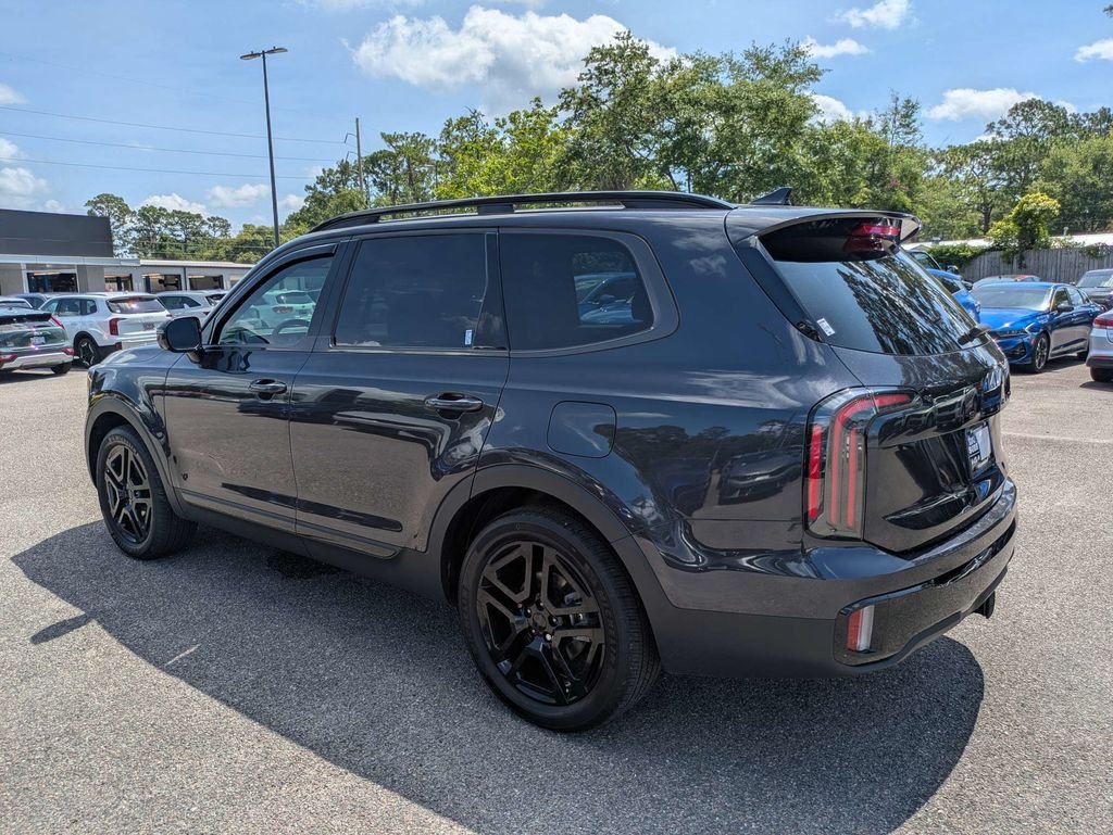 Used 2025 Gray Kia SX X-Line image 6