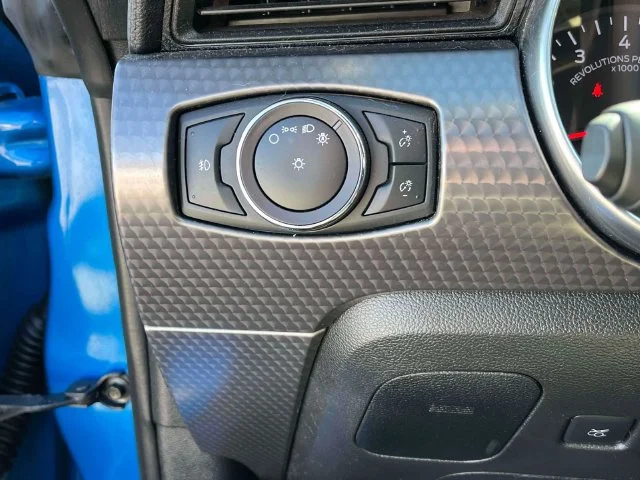 Used 2019 Blue Ford GT Premium image 23