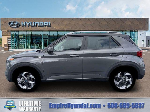 New 2026 Black Hyundai SEL w/Two-Tone Roof image 3