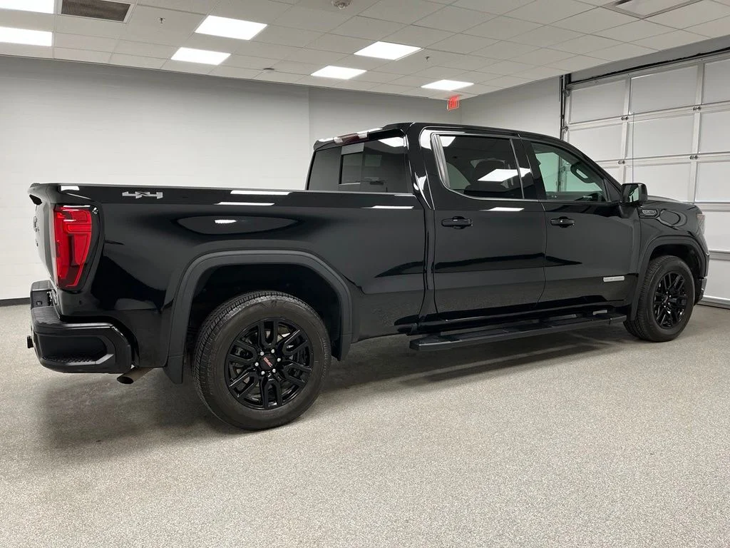 Used 2024 Black GMC Elevation image 11