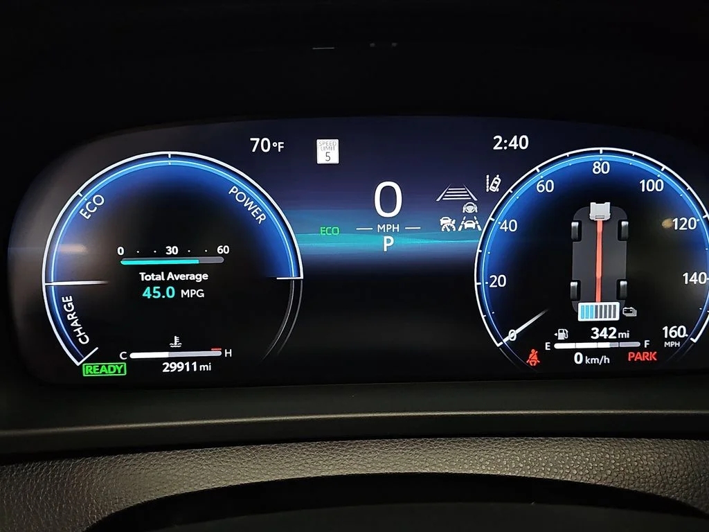 Used 2025 Red Toyota XLE image 21