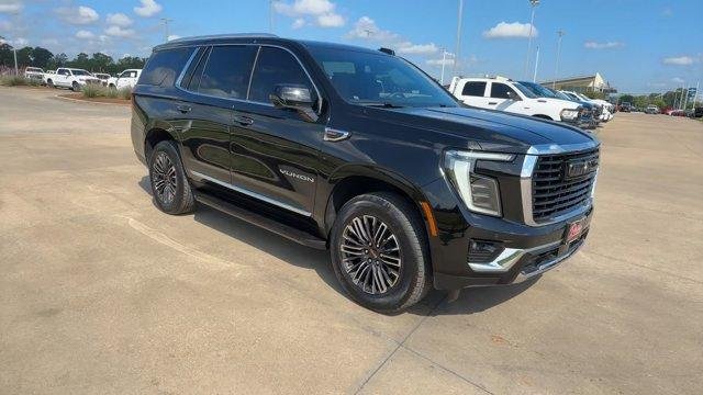 Used 2025 Onyx Black GMC Elevation image 3