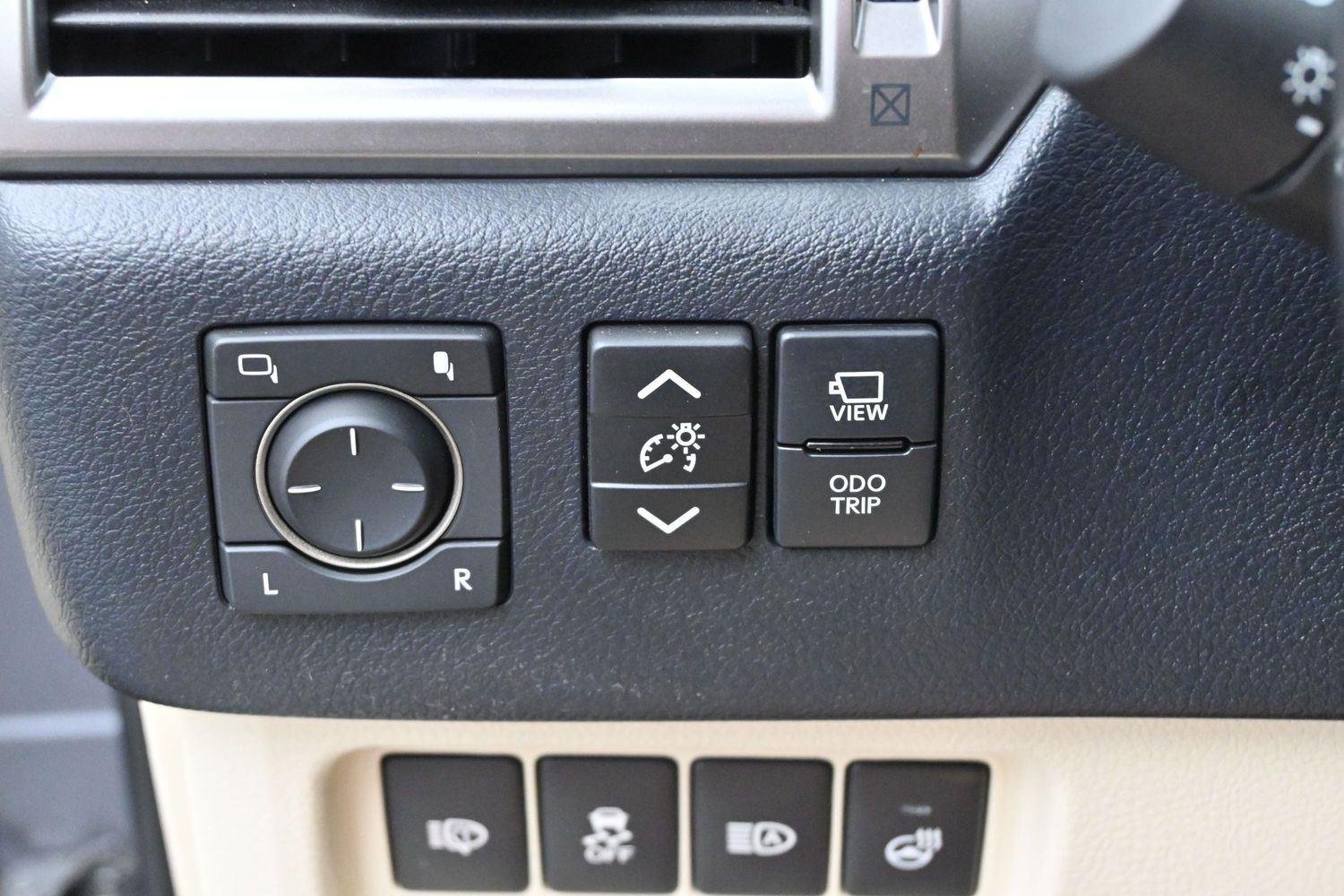 Used 2023 Nebula Gray Pearl Lexus GX 460 Luxury image 28