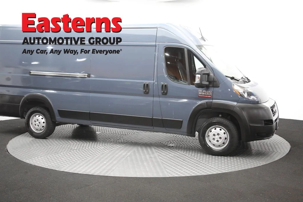 Used 2022 Blue Ram High Roof image 42
