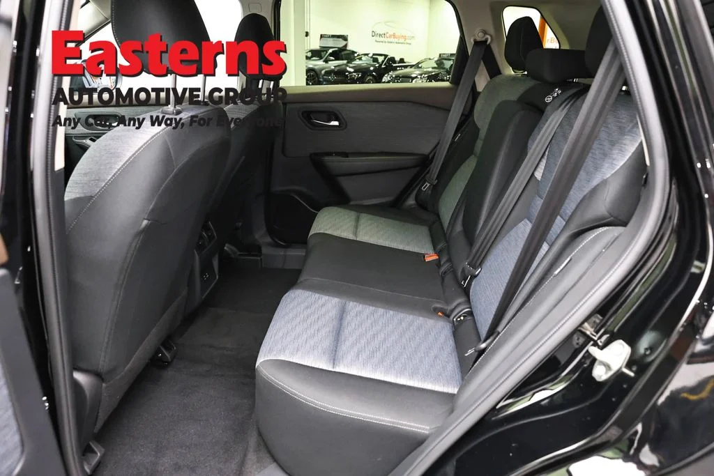 Used 2023 Black Nissan SV image 21