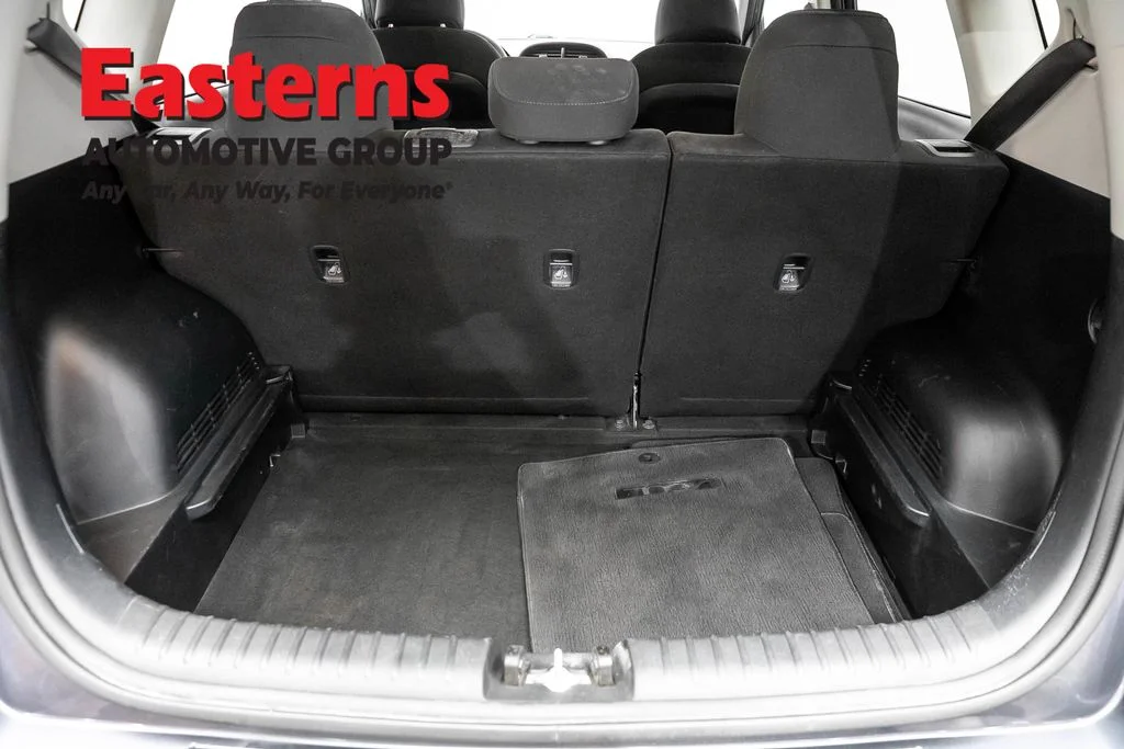 Used 2020 Gray Kia S image 9