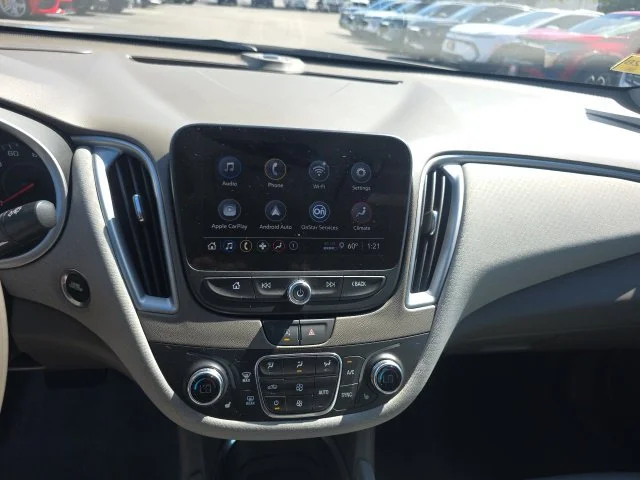 Used 2025 Gray Chevrolet LT image 19
