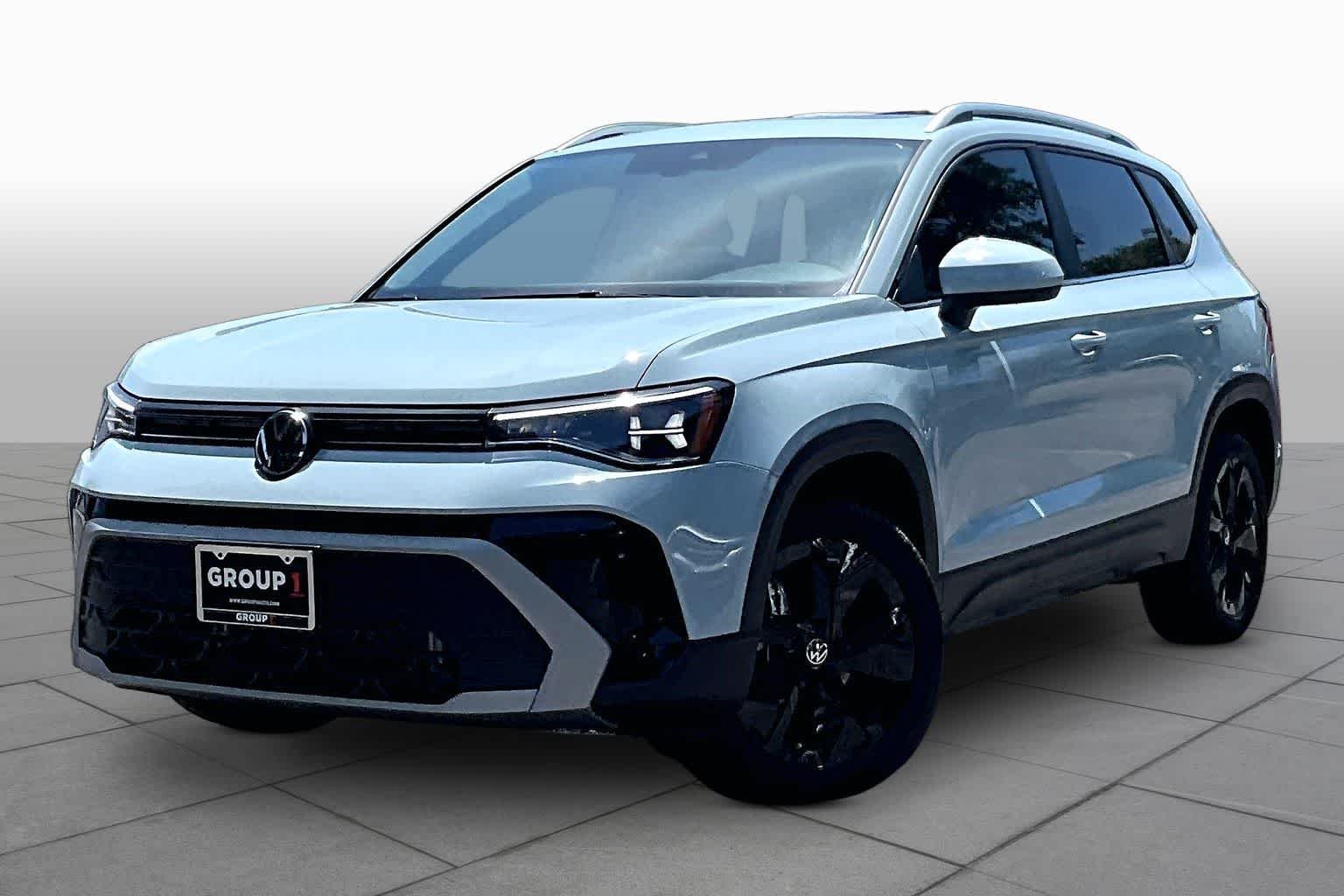New 2026 Volkswagen Taos 1.5T SE FWD Sport Utility