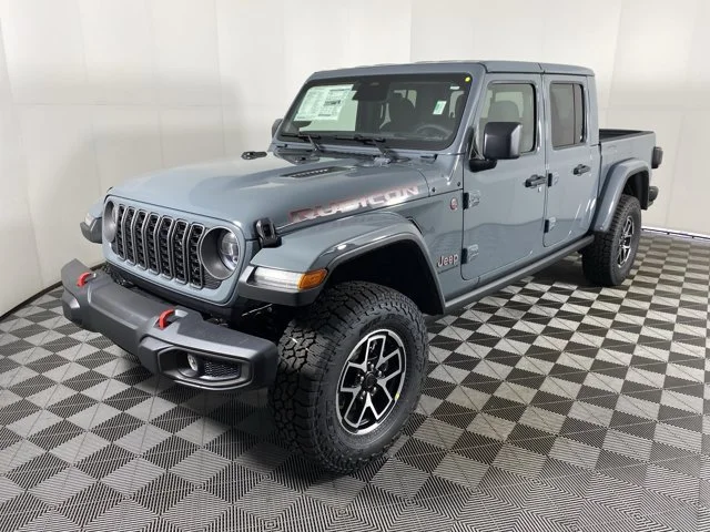 New 2026 Anvil Clear-Coat Exterior Paint Jeep Rubicon image 10