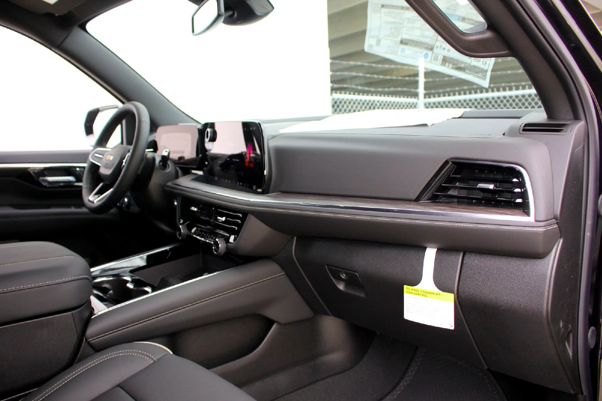 2026 Chevrolet Suburban Premier - Photo 12