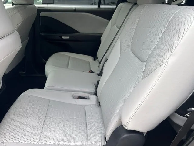 Used 2025 Black Lexus 350 Premium image 4