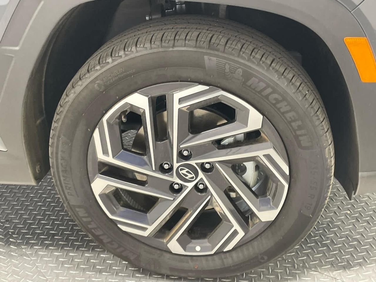 New 2026 Ecotronic Gray Hyundai Limited image 19