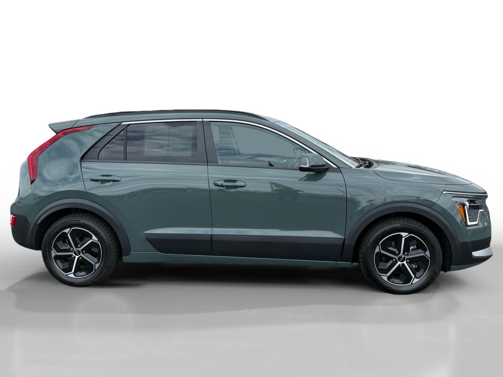 Used 2023 Green Kia EX image 6